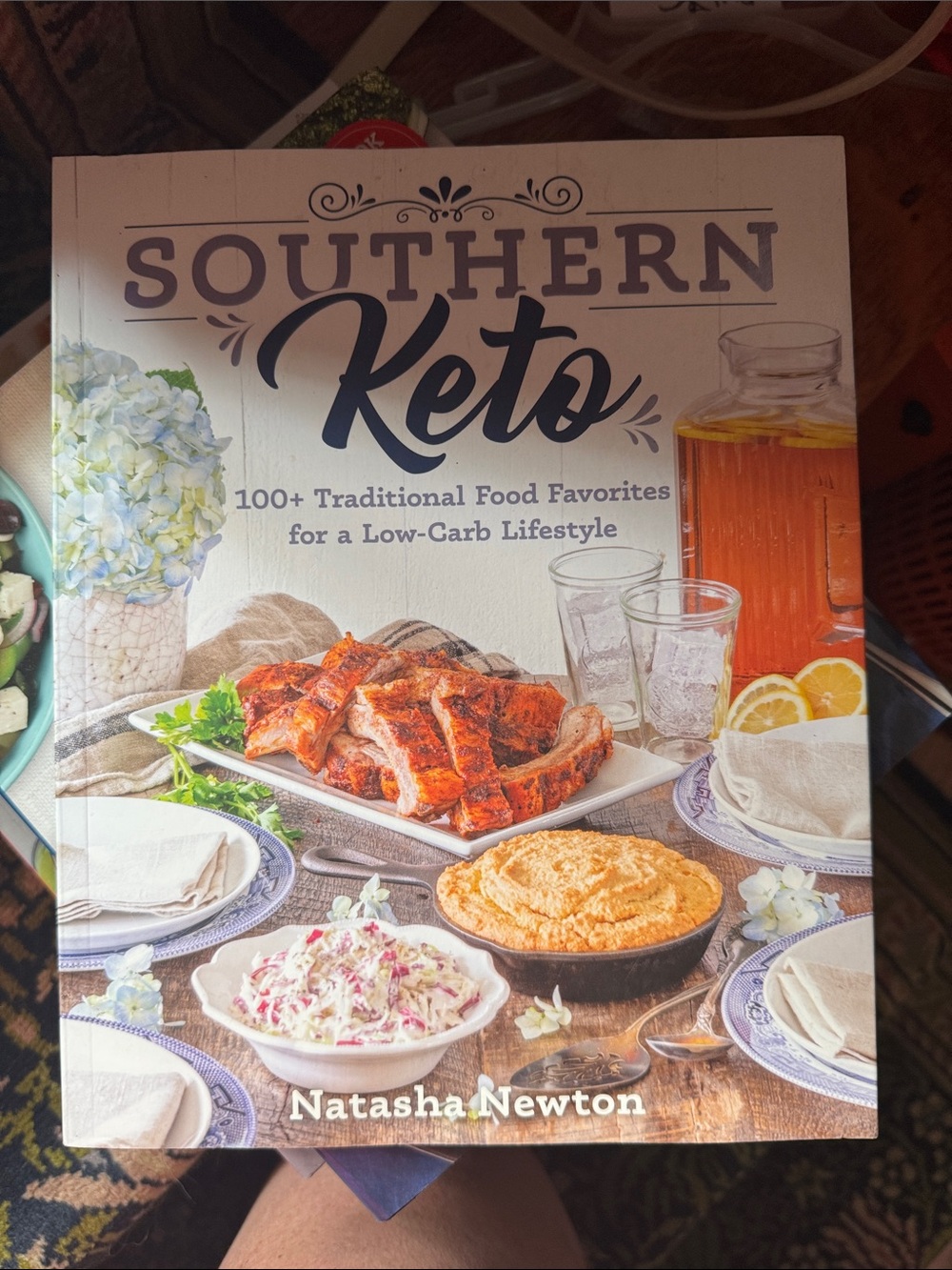 Southern Keto Cookbook by - Like new